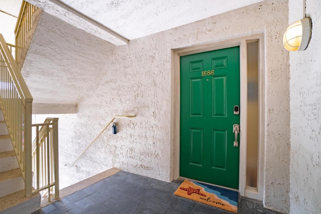 1686 Bluff Villas Renovated Sleeps 8 Walk To Salty Dog Sea Pines Hilton Head Island Eksteriør billede