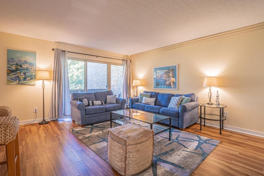 1686 Bluff Villas Renovated Sleeps 8 Walk To Salty Dog Sea Pines Hilton Head Island Eksteriør billede