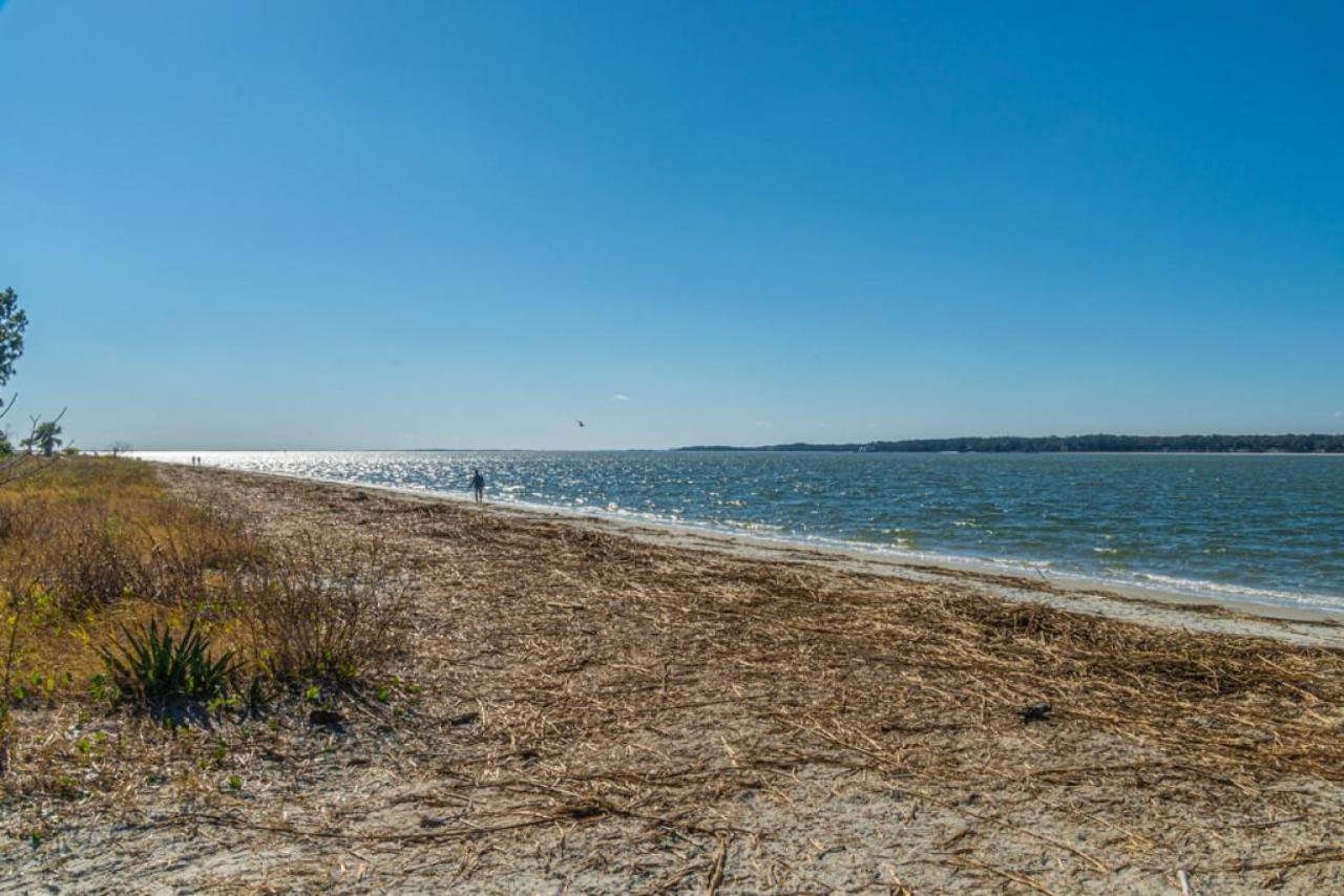 1686 Bluff Villas Renovated Sleeps 8 Walk To Salty Dog Sea Pines Hilton Head Island Eksteriør billede
