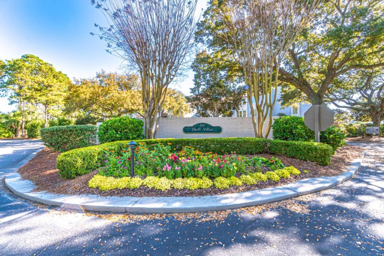 1686 Bluff Villas Renovated Sleeps 8 Walk To Salty Dog Sea Pines Hilton Head Island Eksteriør billede