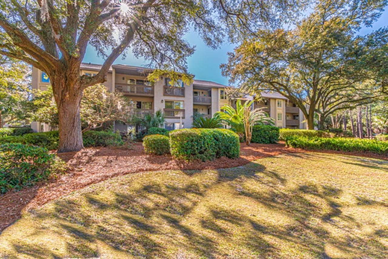 1686 Bluff Villas Renovated Sleeps 8 Walk To Salty Dog Sea Pines Hilton Head Island Eksteriør billede