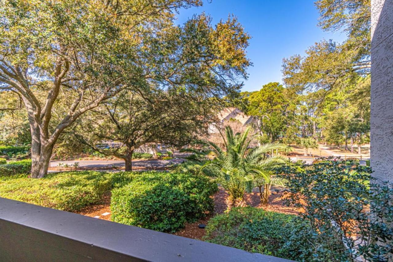 1686 Bluff Villas Renovated Sleeps 8 Walk To Salty Dog Sea Pines Hilton Head Island Eksteriør billede