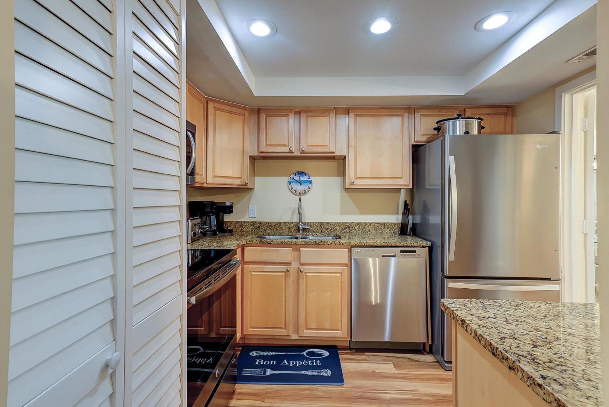 1686 Bluff Villas Renovated Sleeps 8 Walk To Salty Dog Sea Pines Hilton Head Island Eksteriør billede